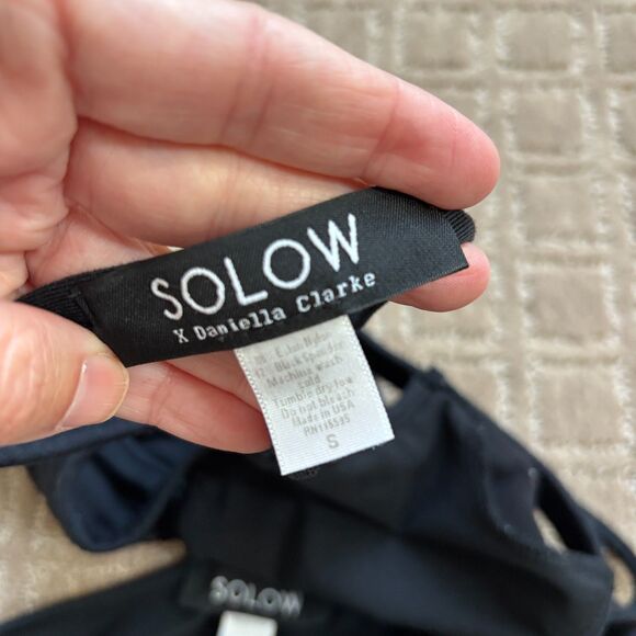 Solow Deconstructed Activewear Bundle Bras (S) Leggings (XS/S) Black Rip Cutout - Picture 4 of 12